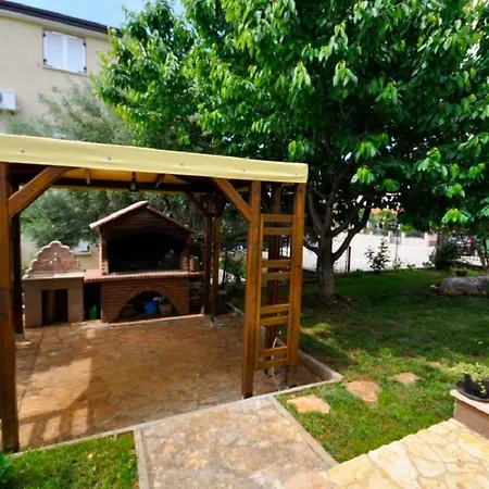 Ana M Apartments Novigrad  Exterior photo