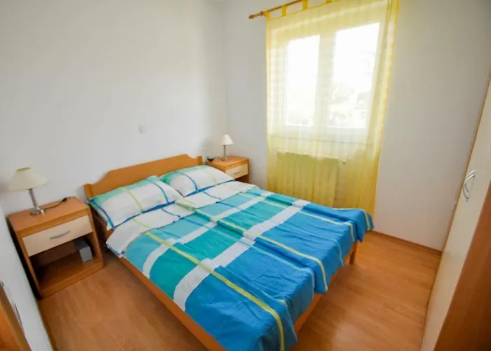 Ana M Apartments