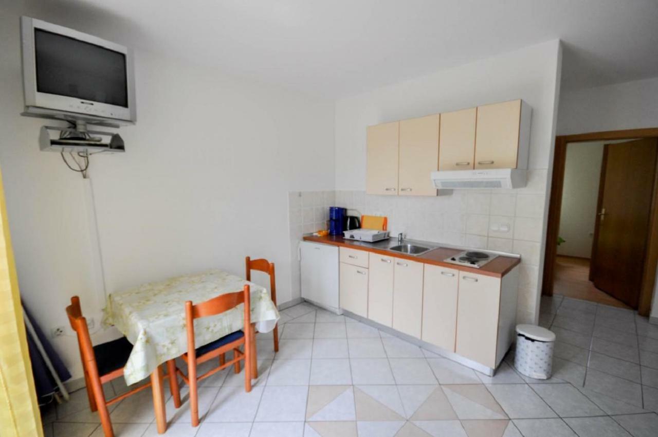 Apartment Ana M *