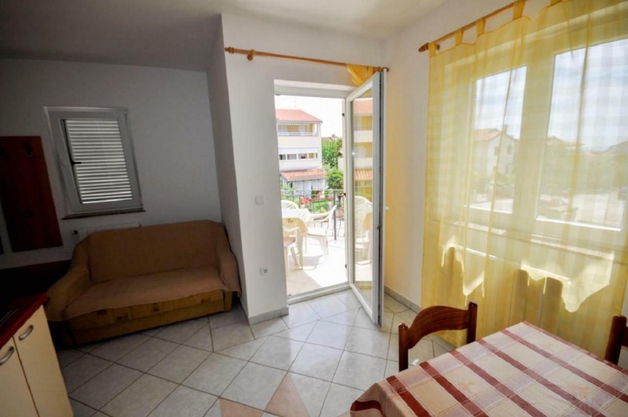 Ana M Apartment *
